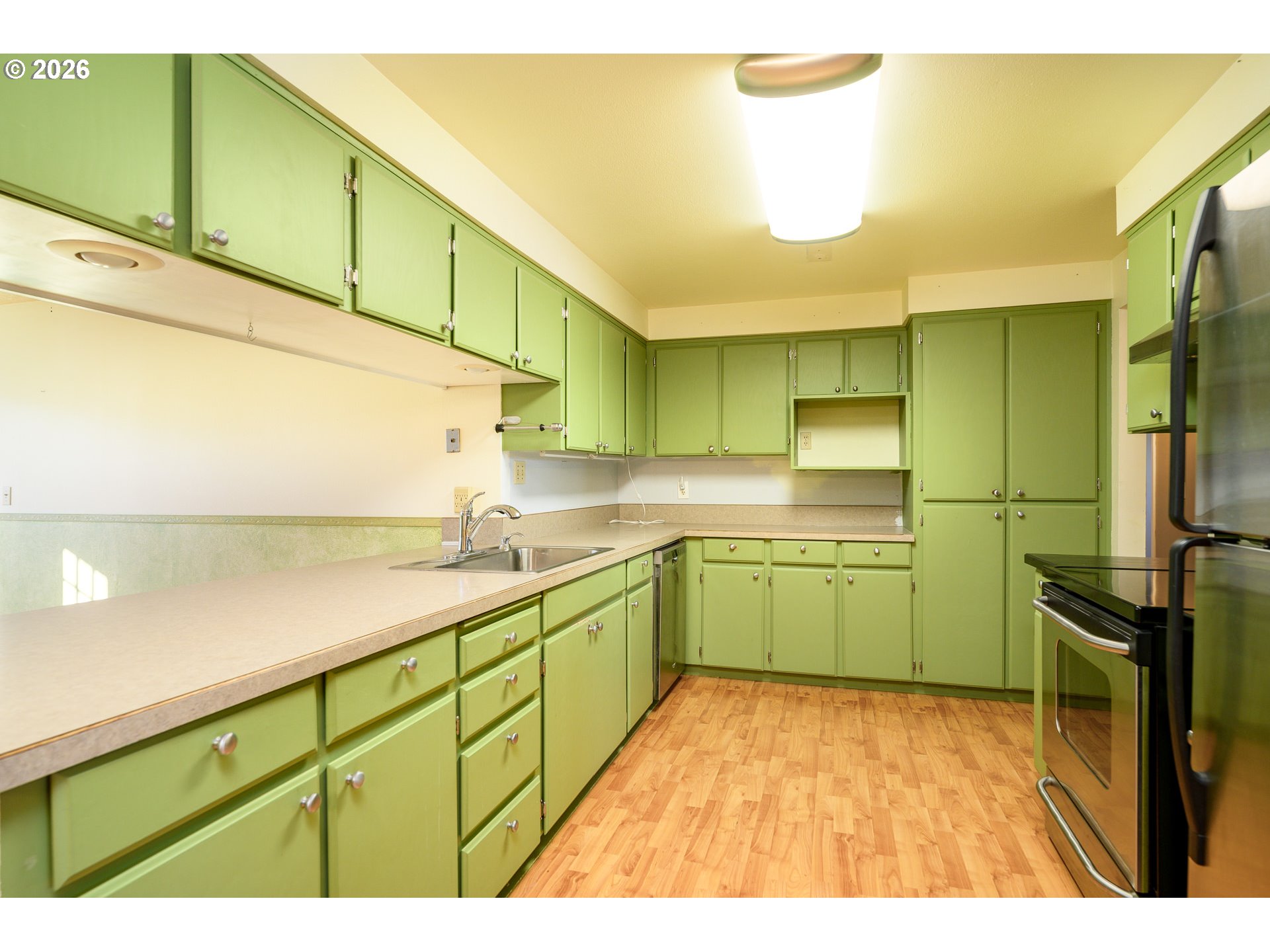 217 South 3rd Street Carlton, OR 97111 - Photo 15 of 47