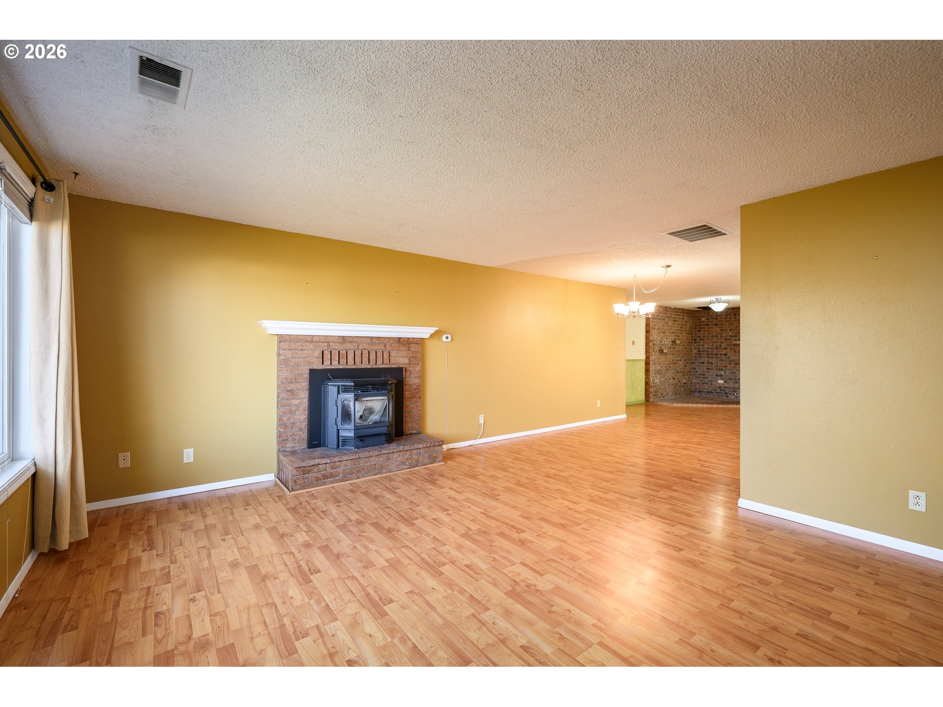 217 South 3rd Street Carlton, OR 97111 - Photo 6 of 47