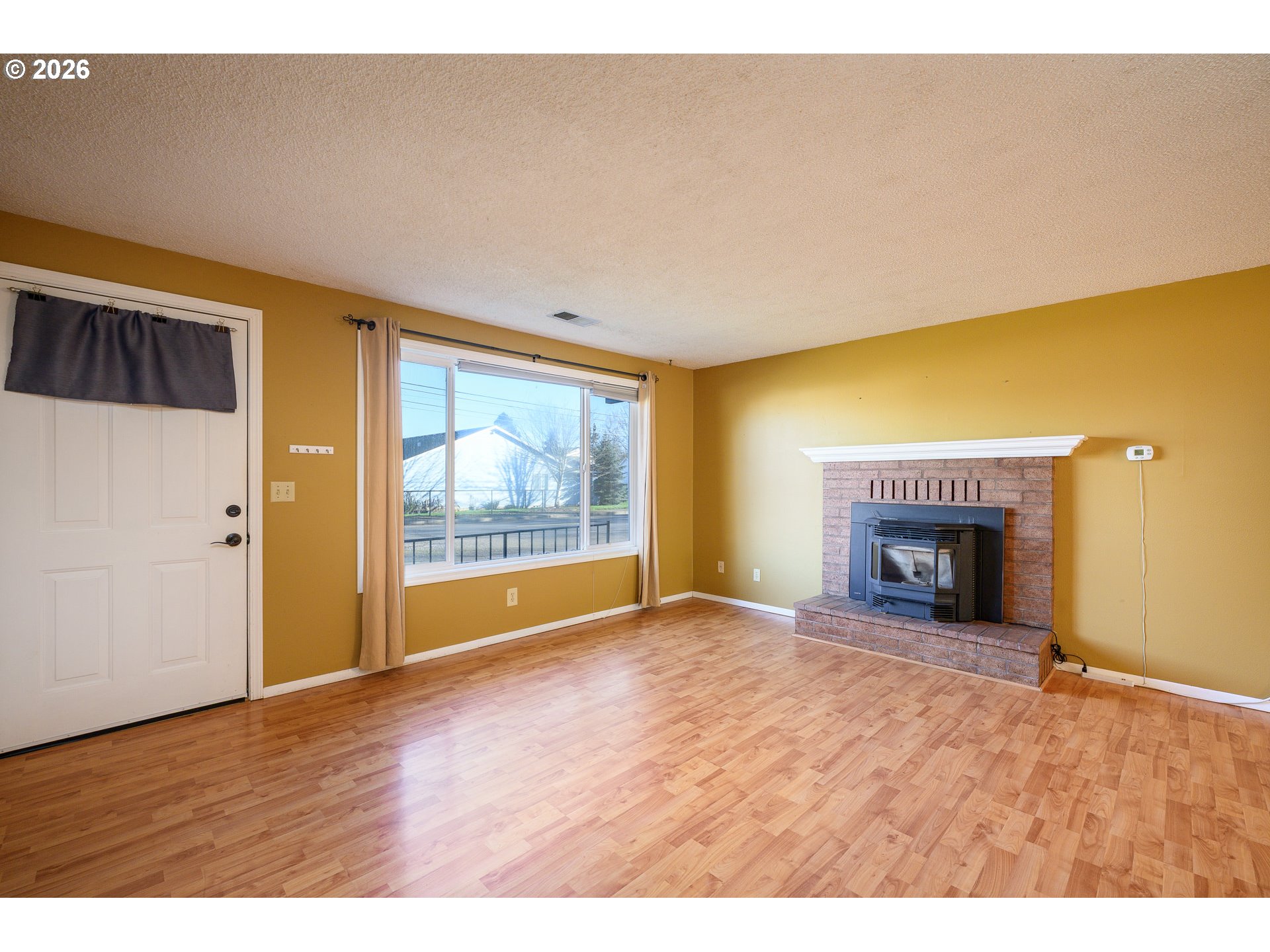 217 South 3rd Street Carlton, OR 97111 - Photo 7 of 47