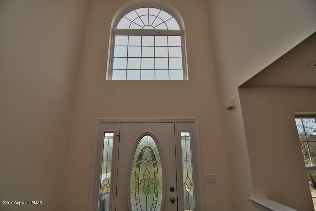 1354 Clover Road North Long Pond, PA 18334 - Photo 9 of 55 Foyer