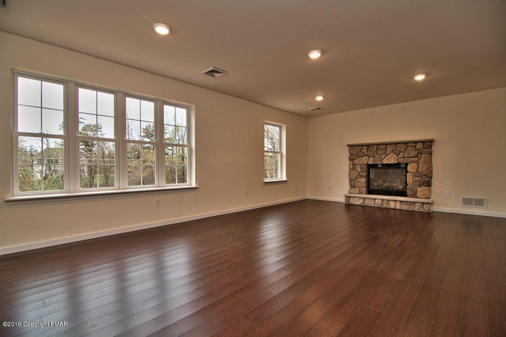 1354 Clover Road North Long Pond, PA 18334 - Photo 10 of 55 Living Room