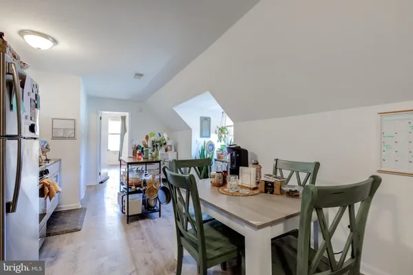 $1,300 | 4001 Cresson Street, Unit 3, Philadelphia, PA 19127