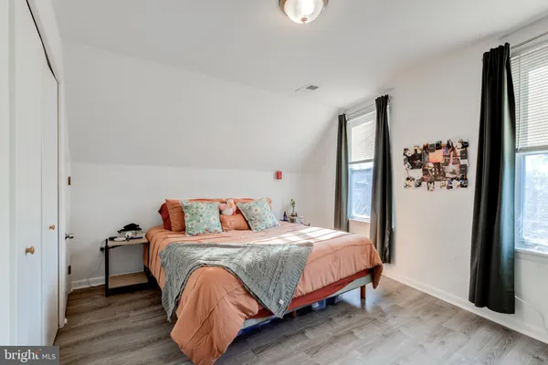 $1,300 | 4001 Cresson Street, Unit 3, Philadelphia, PA 19127