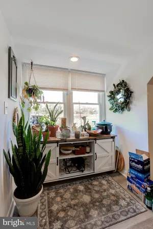$1,300 | 4001 Cresson Street, Unit 3, Philadelphia, PA 19127