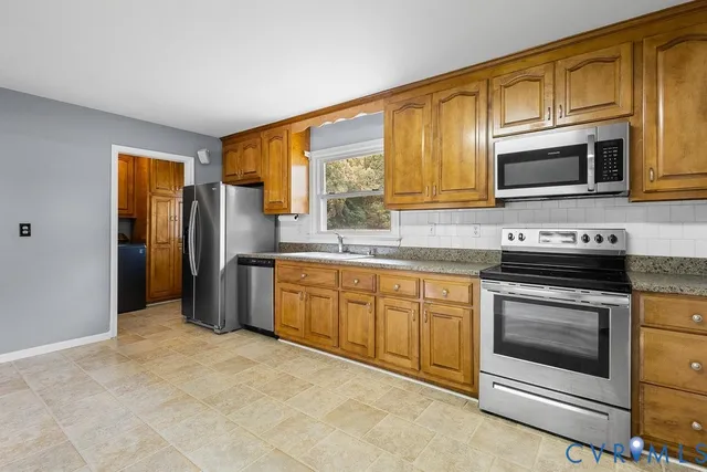 $329,999 | 10001 Graves Road, Petersburg, VA 23803