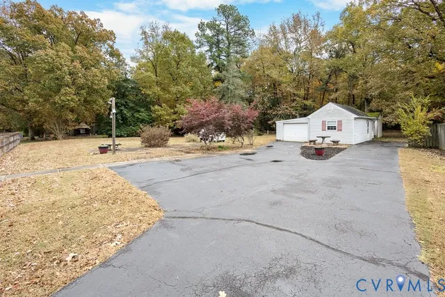 $329,999 | 10001 Graves Road, Petersburg, VA 23803