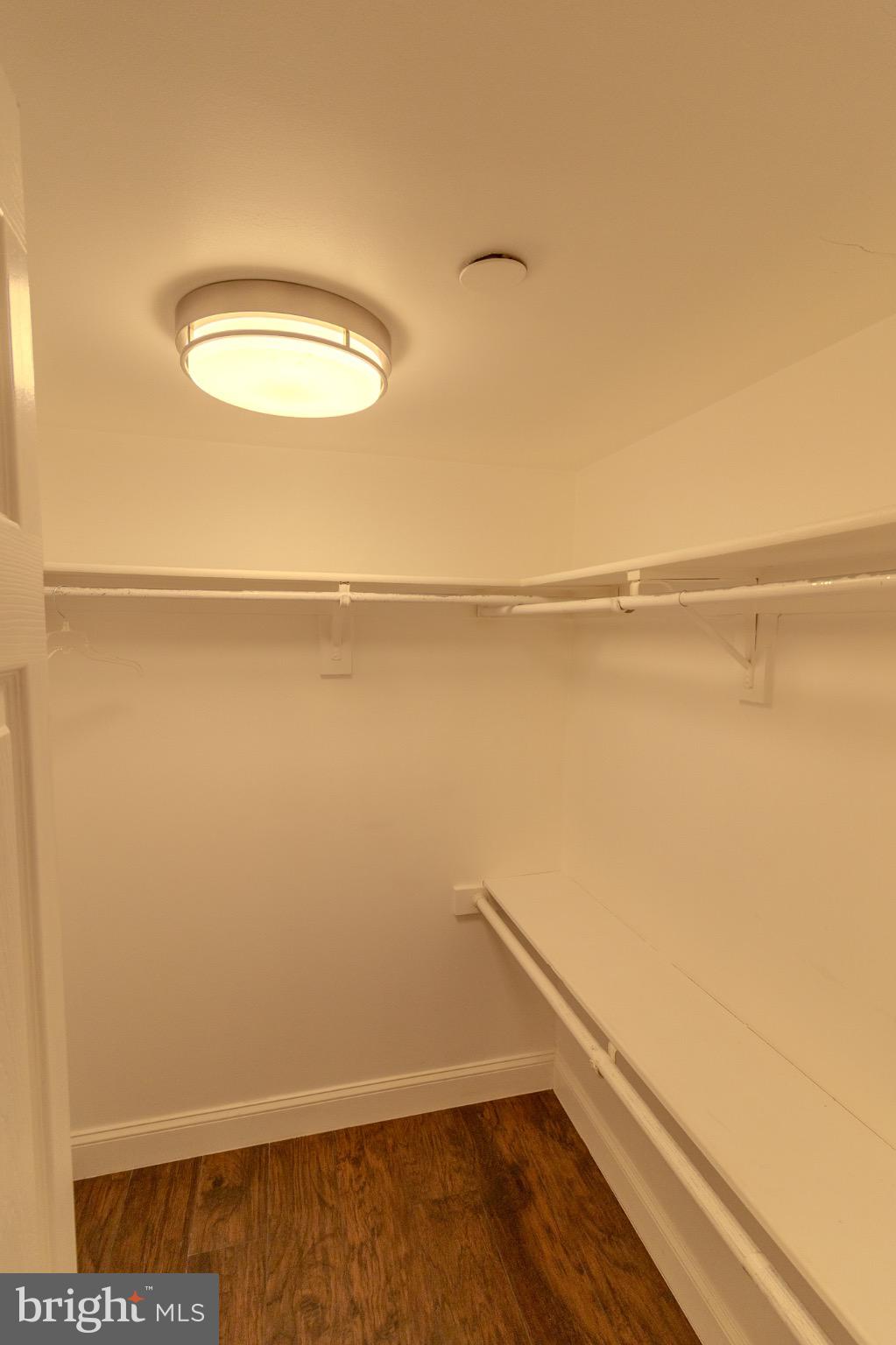 1808 Old Meadow Road, Unit 112 McLean, VA 22102 - Photo 15 of 20