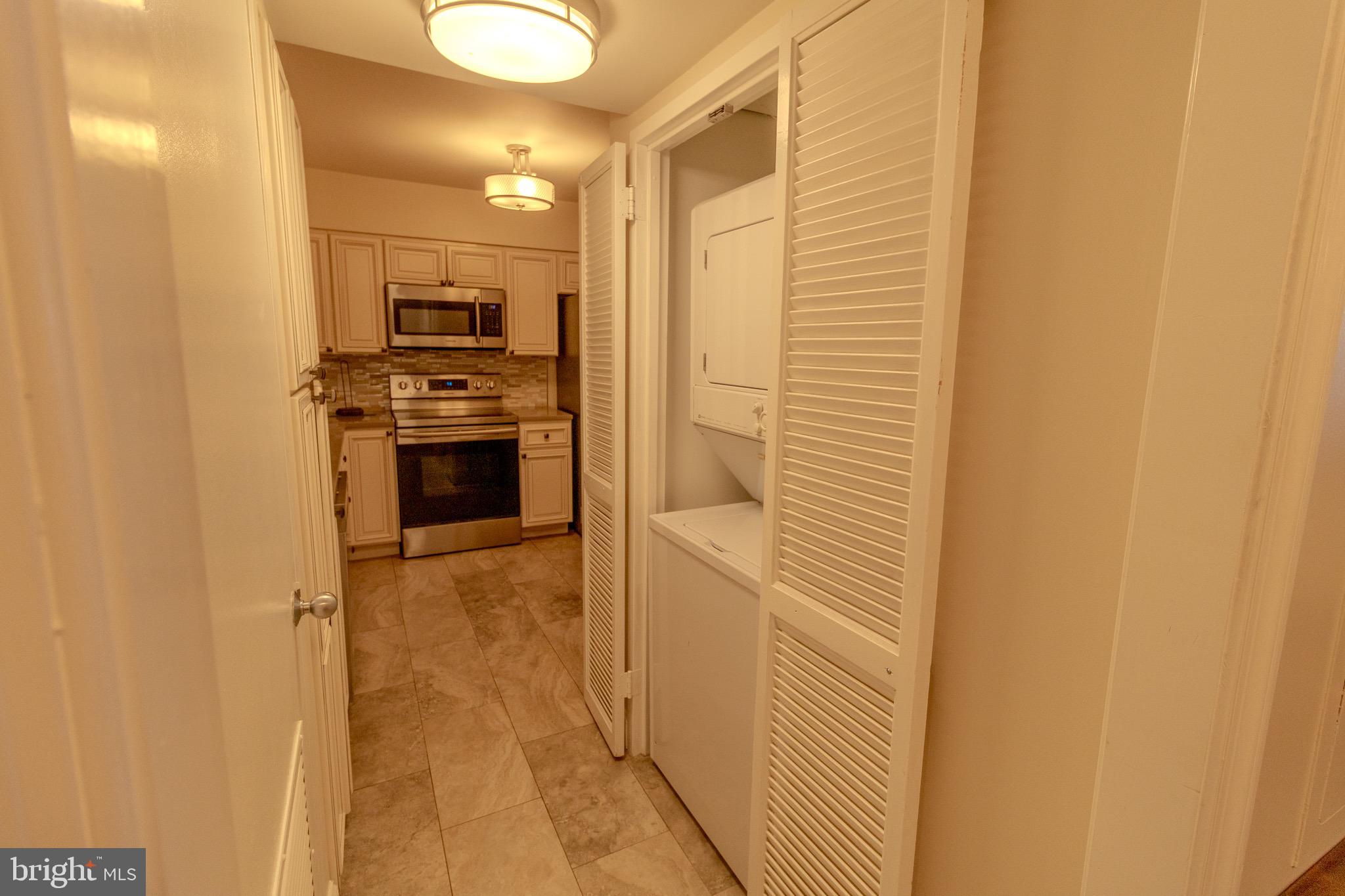 1808 Old Meadow Road, Unit 112 McLean, VA 22102 - Photo 10 of 20