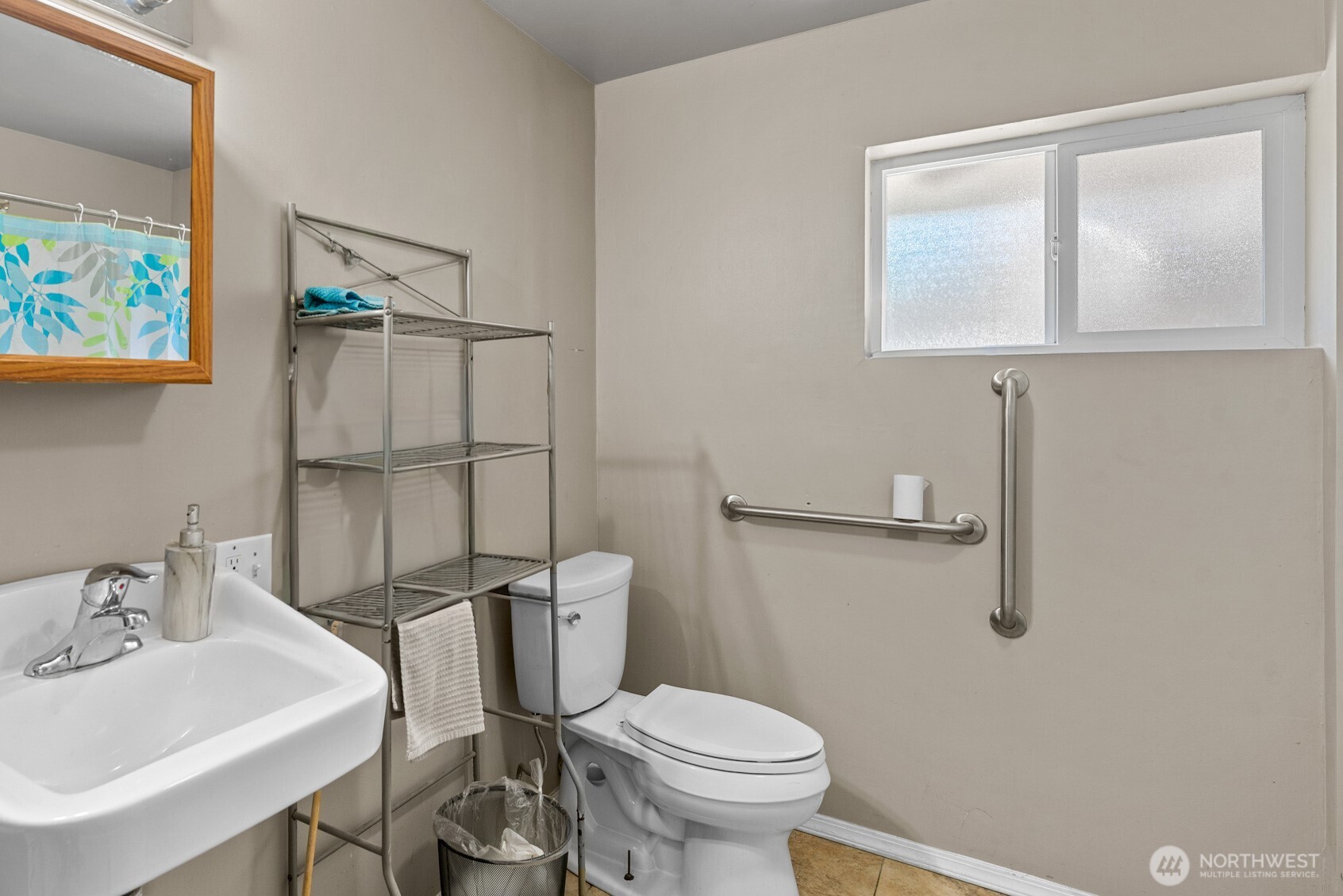 1517 Fourth Street Wenatchee, WA 98801 - Photo 23 of 27