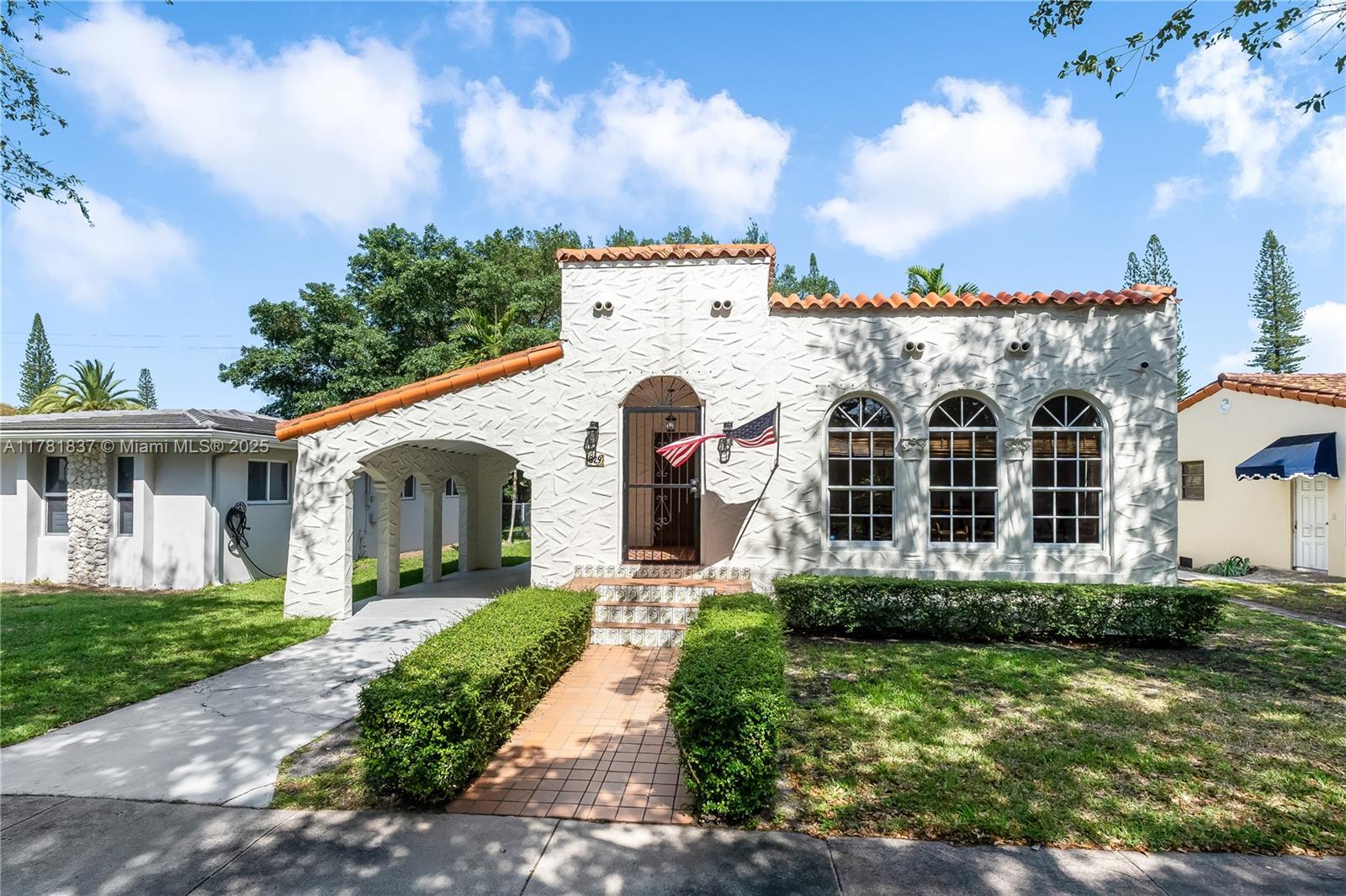 829 Lorca Street Coral Gables, FL 33134 - Photo 1 of 20
