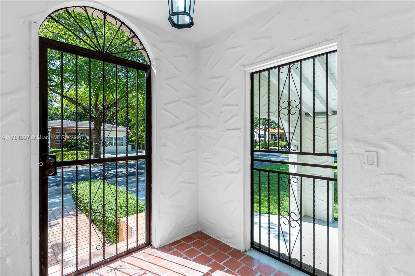 829 Lorca Street Coral Gables, FL 33134 - Photo 5 of 20