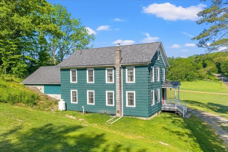1049 Old State Road Binghamton, NY 13904 - Photo 3 of 50