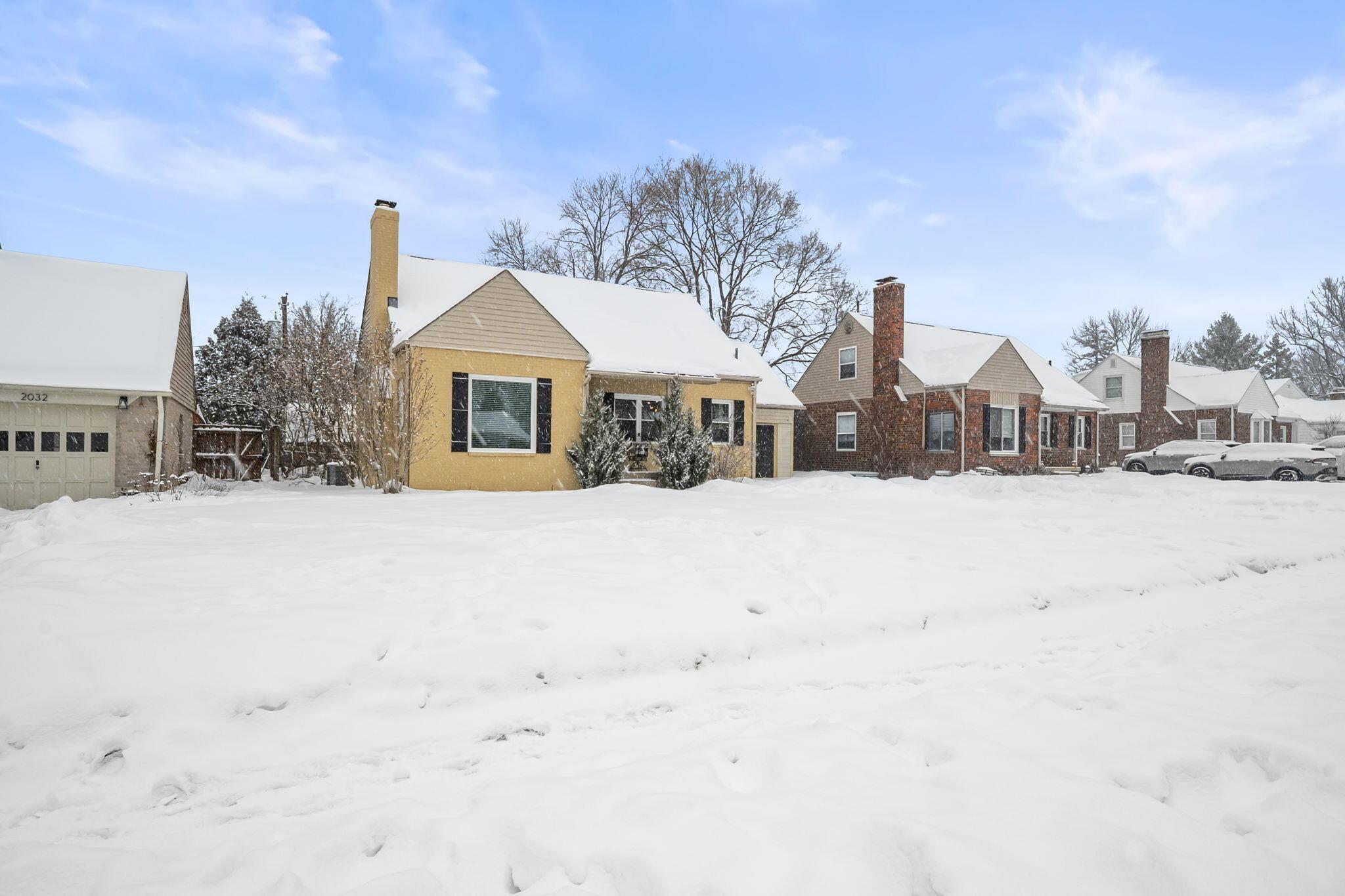 2026 Jervis Road Columbus, OH 43221 - Photo 5 of 89 10-web-or-mls-DSC02828-2
