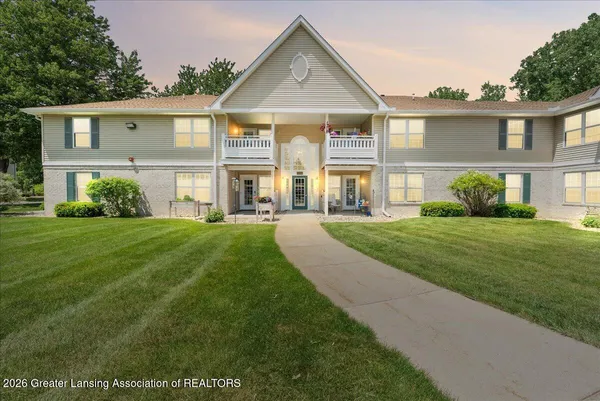 $175,000 | 4452 Cricket Ridge Drive, Unit 204, Holt, MI 48842