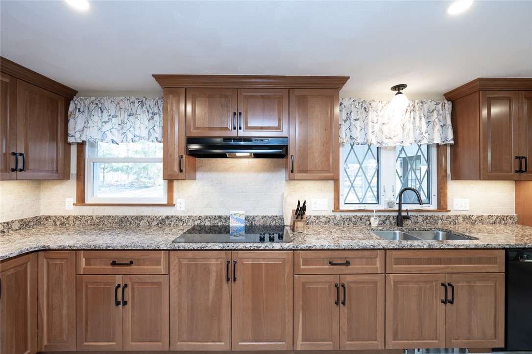 34 High Ridge Drive Cumberland, RI 02864 - Photo 2 of 26