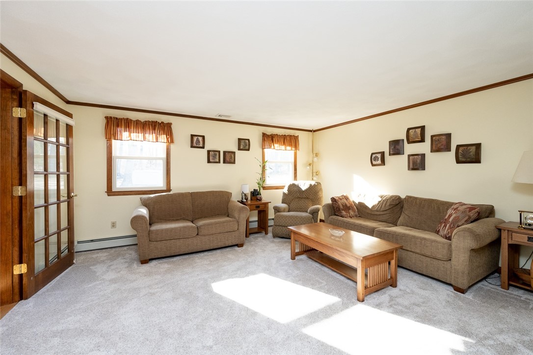 34 High Ridge Drive Cumberland, RI 02864 - Photo 4 of 26