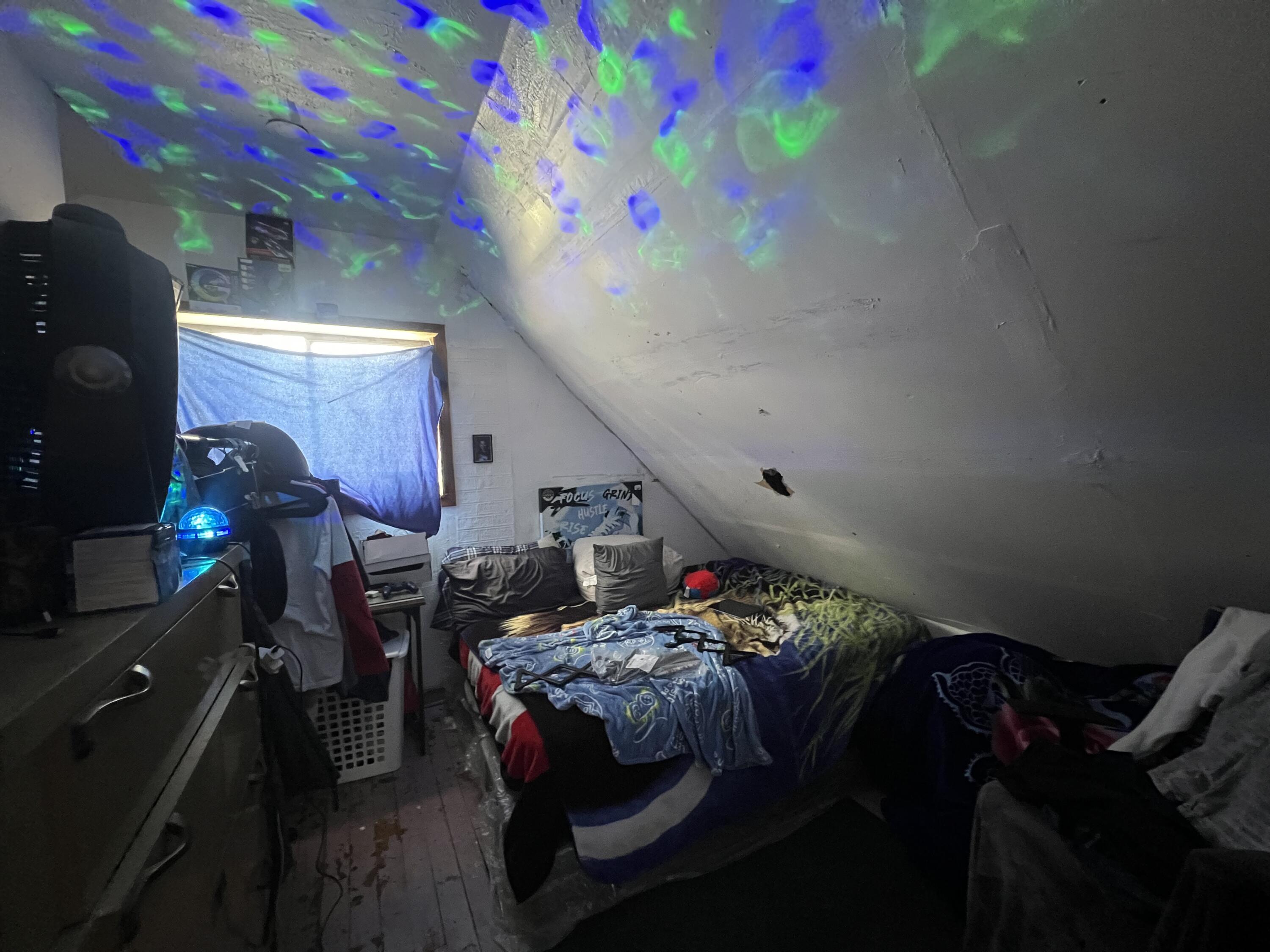 941 South 35th Street Milwaukee, WI 53215 - Photo 9 of 11 IMG_6687