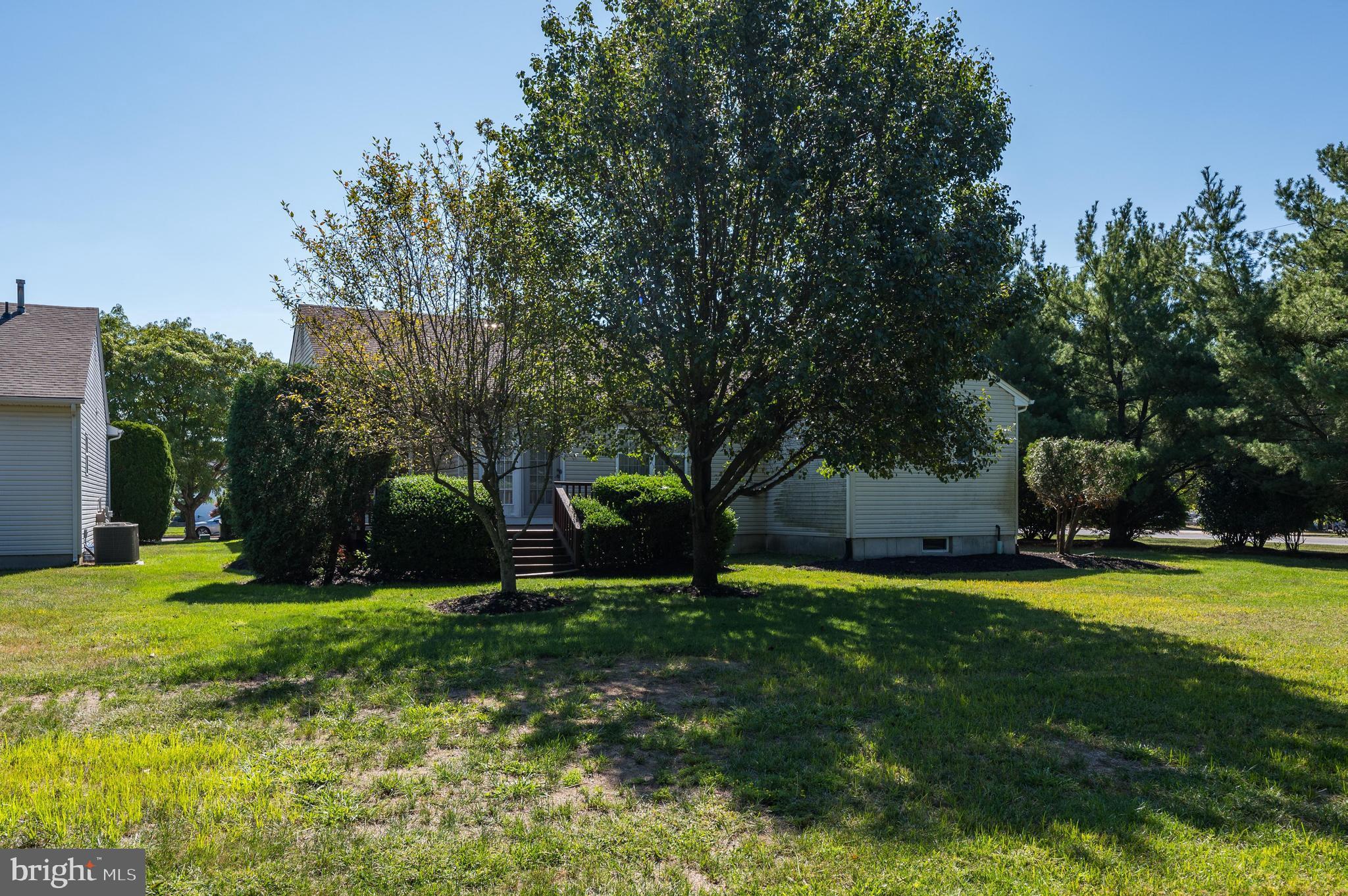 2 Ashley Drive Delran, NJ 08075 - Photo 24 of 25 Corner lot