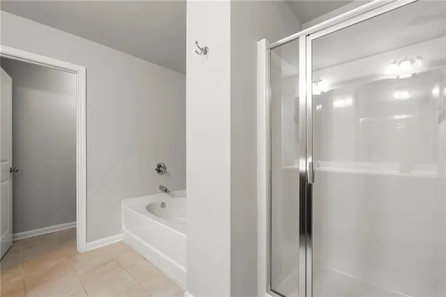 $2,150 | 2628 Stonekey Bend, Lithonia, GA 30058