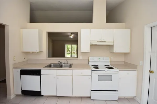 $1,800 | 19 Burning Ember Lane, Palm Coast, FL 32137
