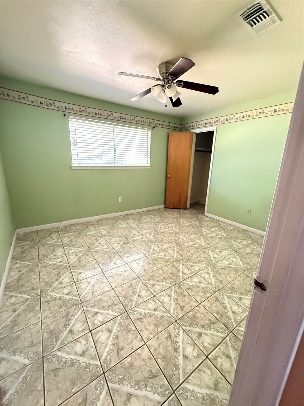 10831 Overlea Drive Houston, TX 77089 - Photo 3 of 7 a view of empty room