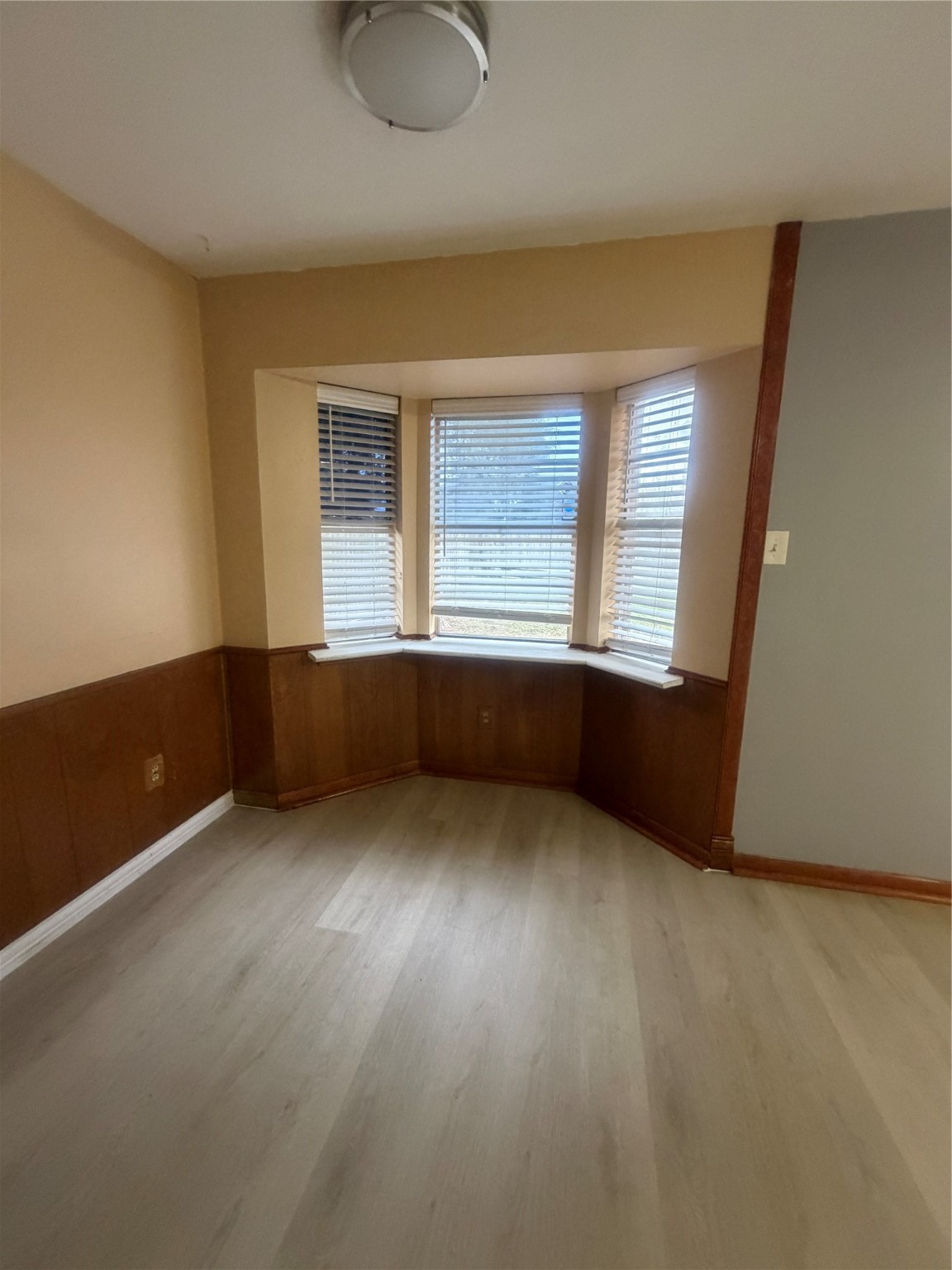 10831 Overlea Drive Houston, TX 77089 - Photo 9 of 15