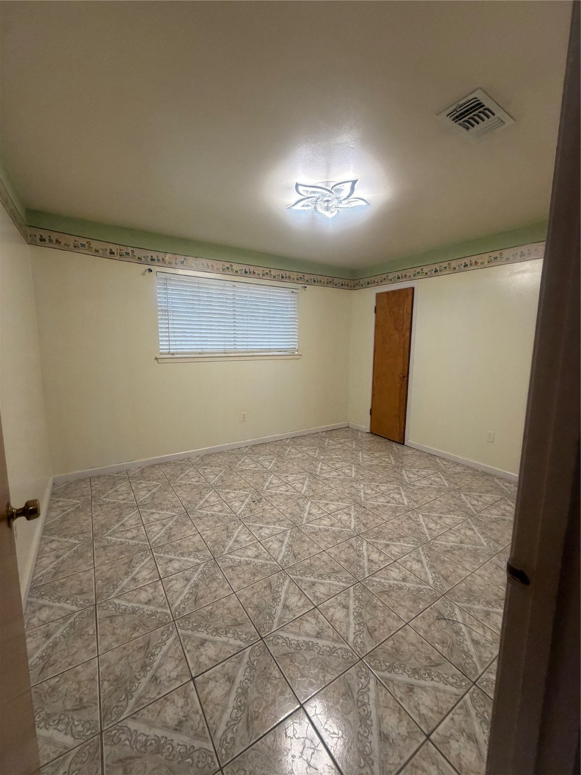 10831 Overlea Drive Houston, TX 77089 - Photo 10 of 15