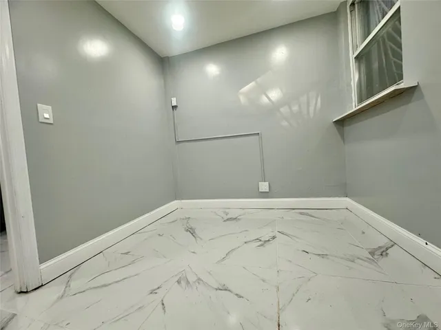 $879,000 | 3145 Mickle Avenue | Baychester