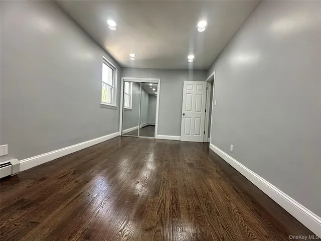 $879,000 | 3145 Mickle Avenue | Baychester