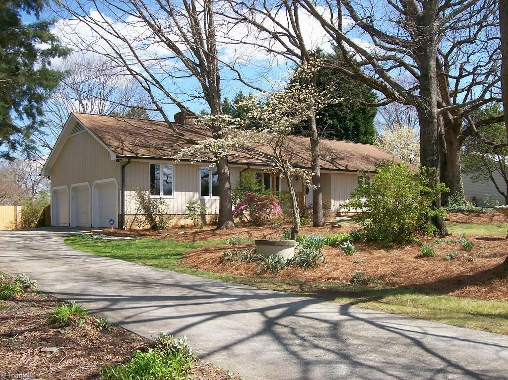 6506 Zack Road Oak Ridge, NC 27310 - Photo 3 of 26