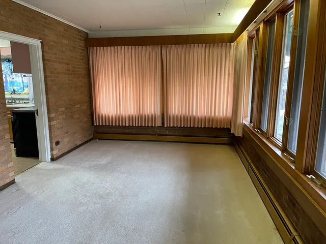 $2,800 | 12713 South 80th Avenue, Palos Park, IL 60464