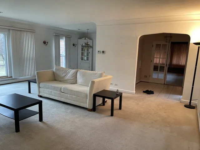 $2,800 | 12713 South 80th Avenue, Palos Park, IL 60464