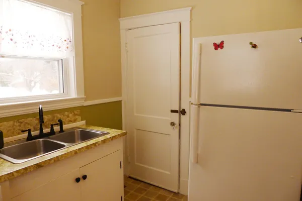 $199,900 | 420 Pine Street, Rumford, ME 04276