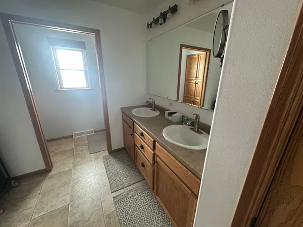 $729,000 | 3461 37th Street Northeast, Inkster, ND 58244