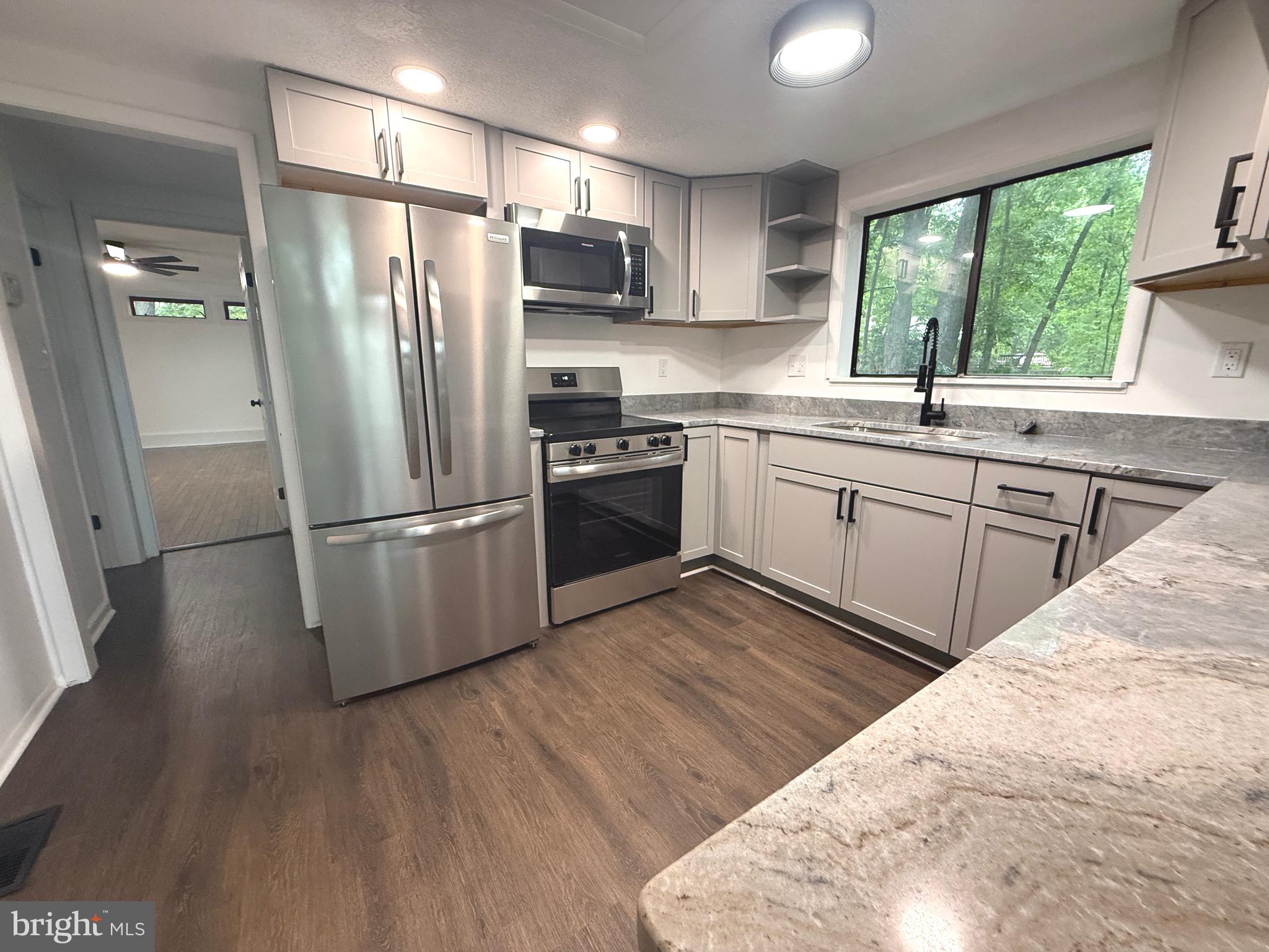 277 Endless Summer Road Hedgesville, WV 25427 - Photo 23 of 43