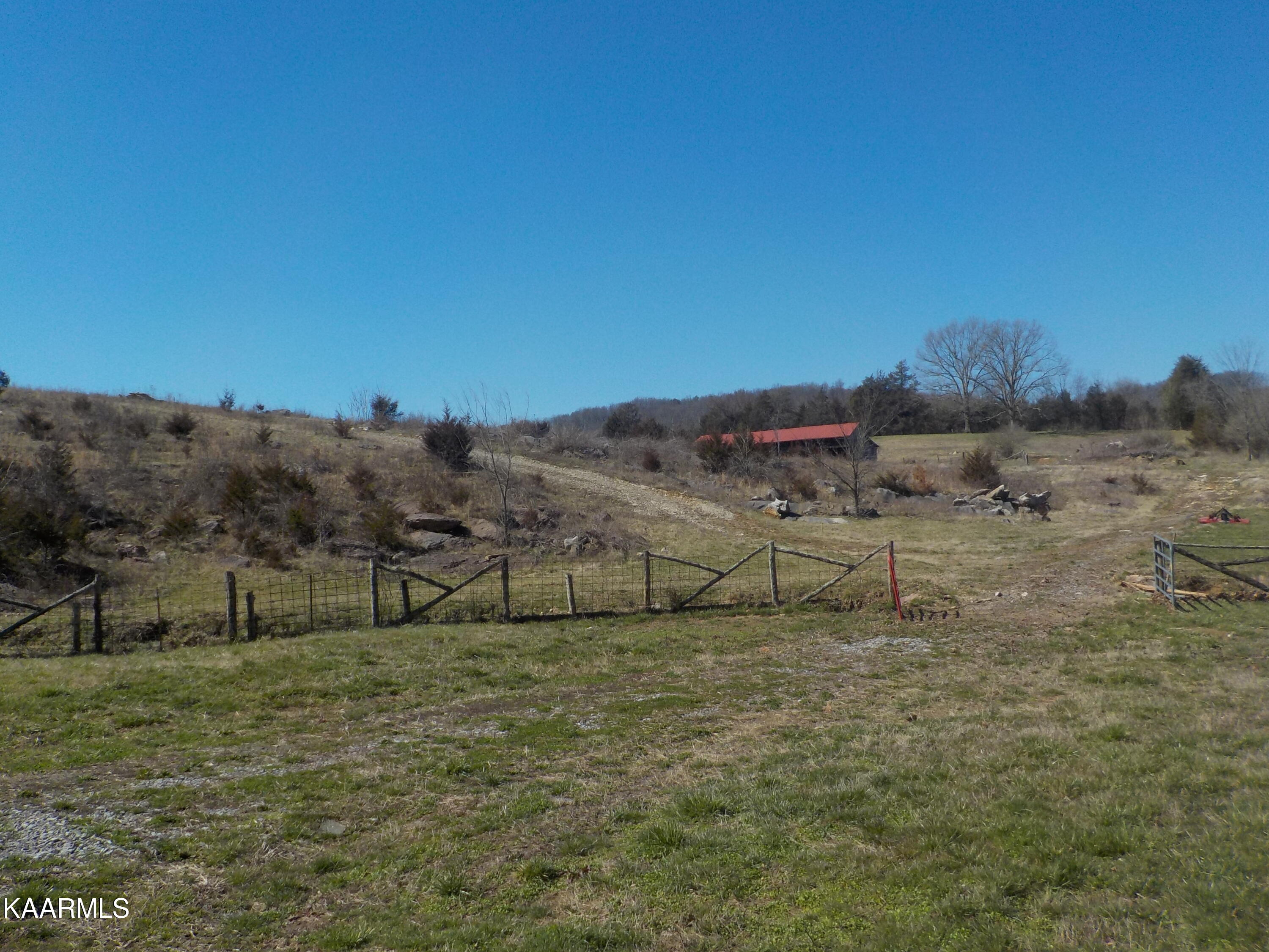 Dale Road Powder Springs, TN 37848 - Photo 6 of 44 DSCN2528