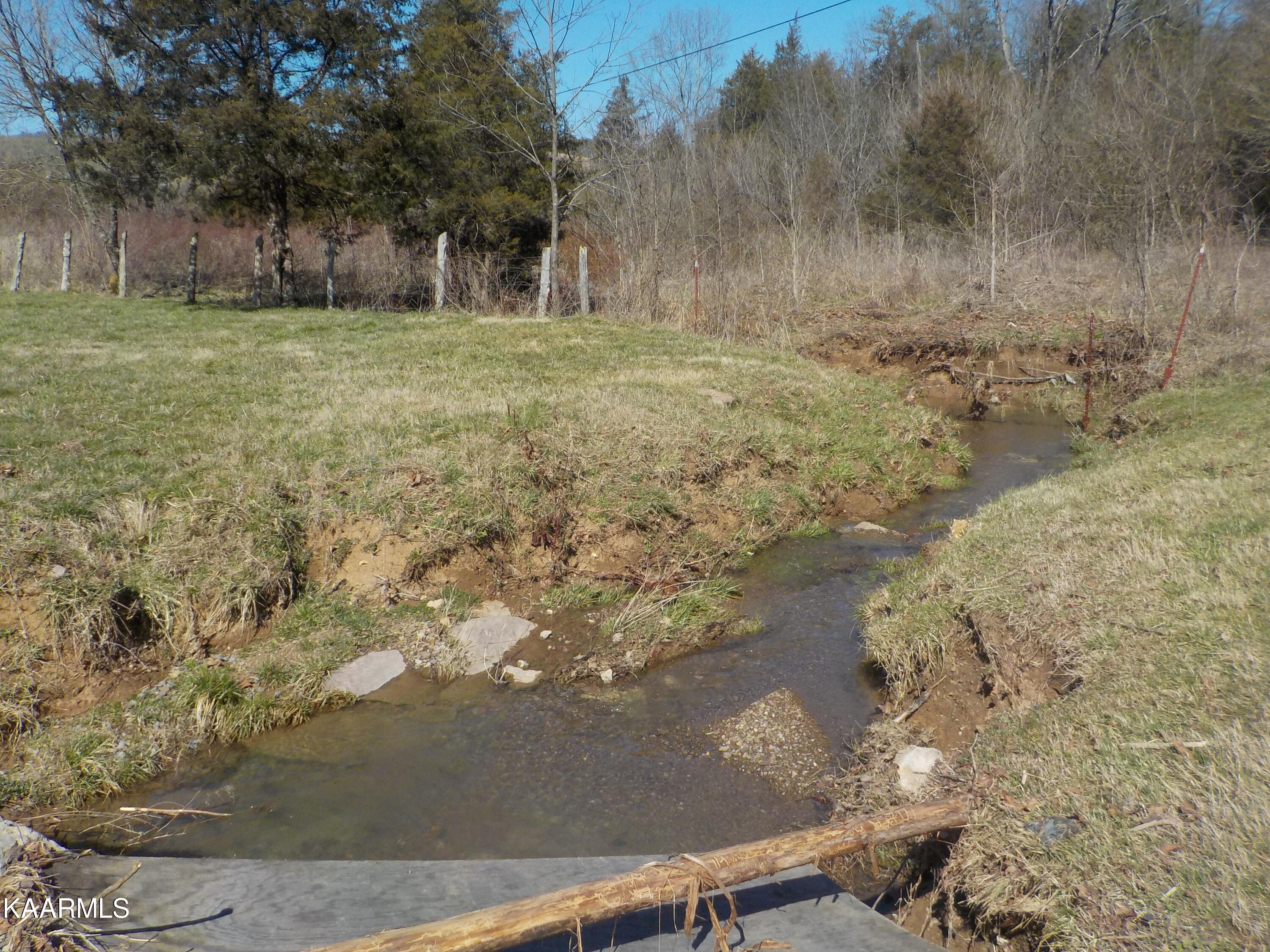 Dale Road Powder Springs, TN 37848 - Photo 9 of 44 DSCN2531