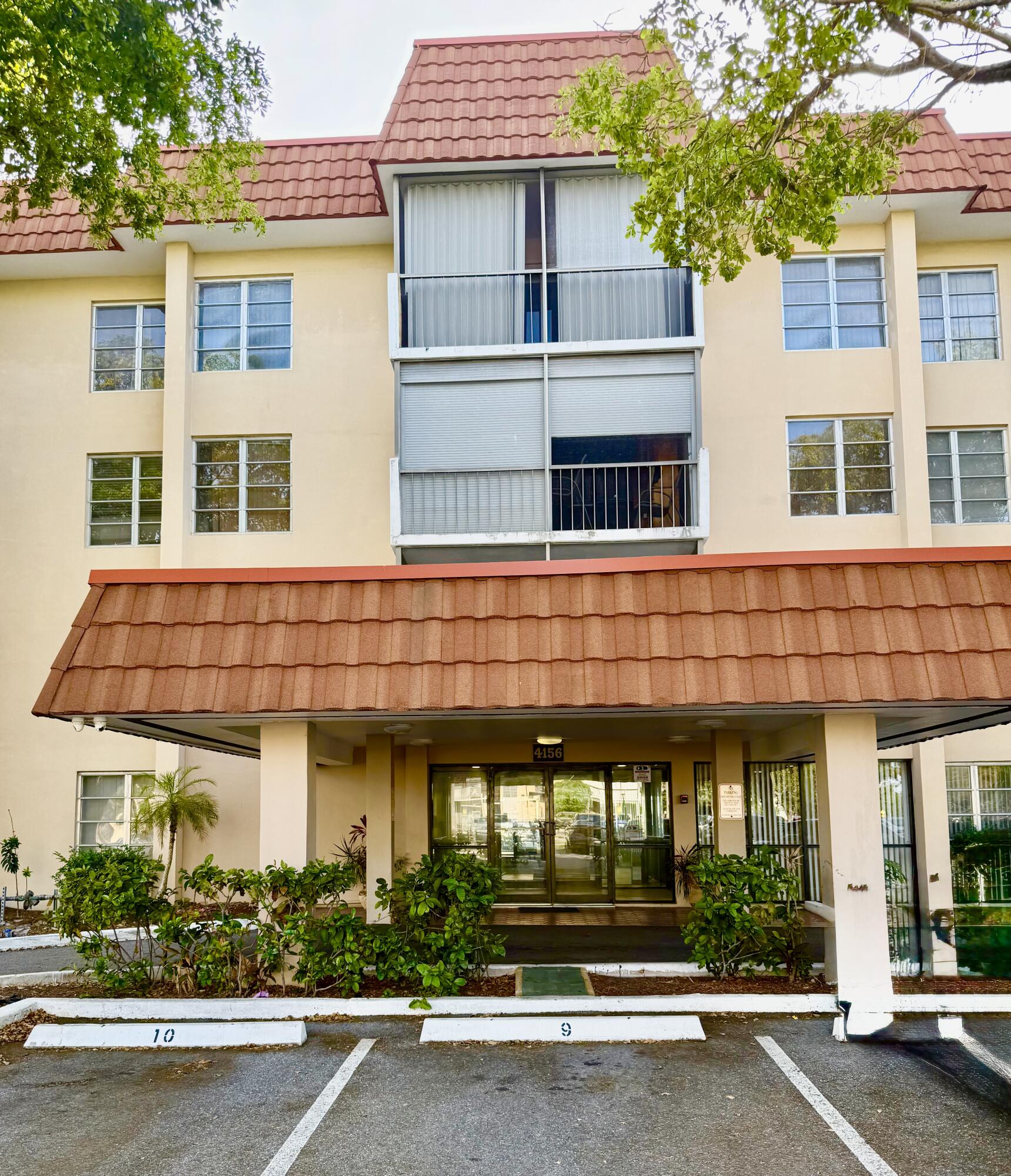 4156 Inverrary Drive, Unit 202 Lauderhill, FL 33319 - Photo 3 of 18 IMG_3750