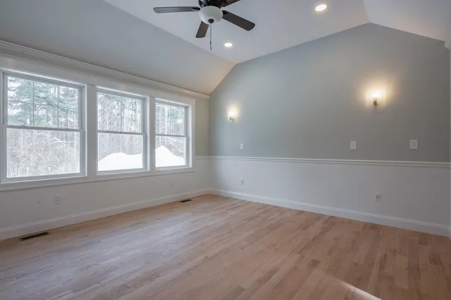 $799,900 | 11 Nash Lane, Epsom, NH 03234