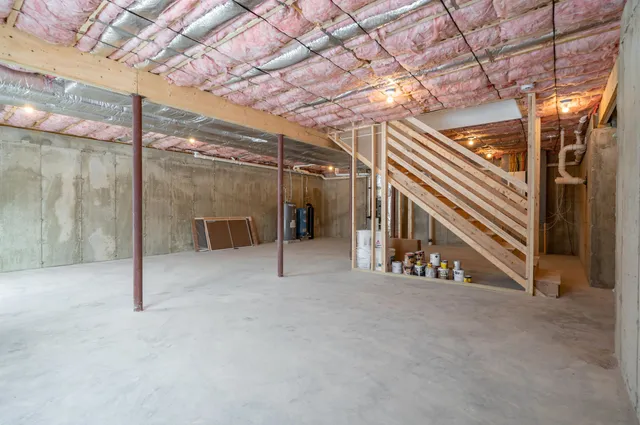 $799,900 | 11 Nash Lane, Epsom, NH 03234