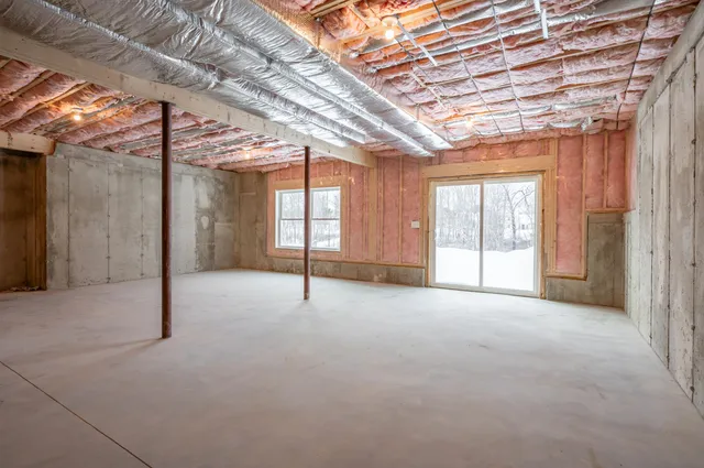 $799,900 | 11 Nash Lane, Epsom, NH 03234