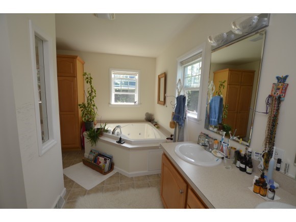 687 Cottage Club Road Stowe, VT 05672 - Photo 10 of 34 Gallery Image 10