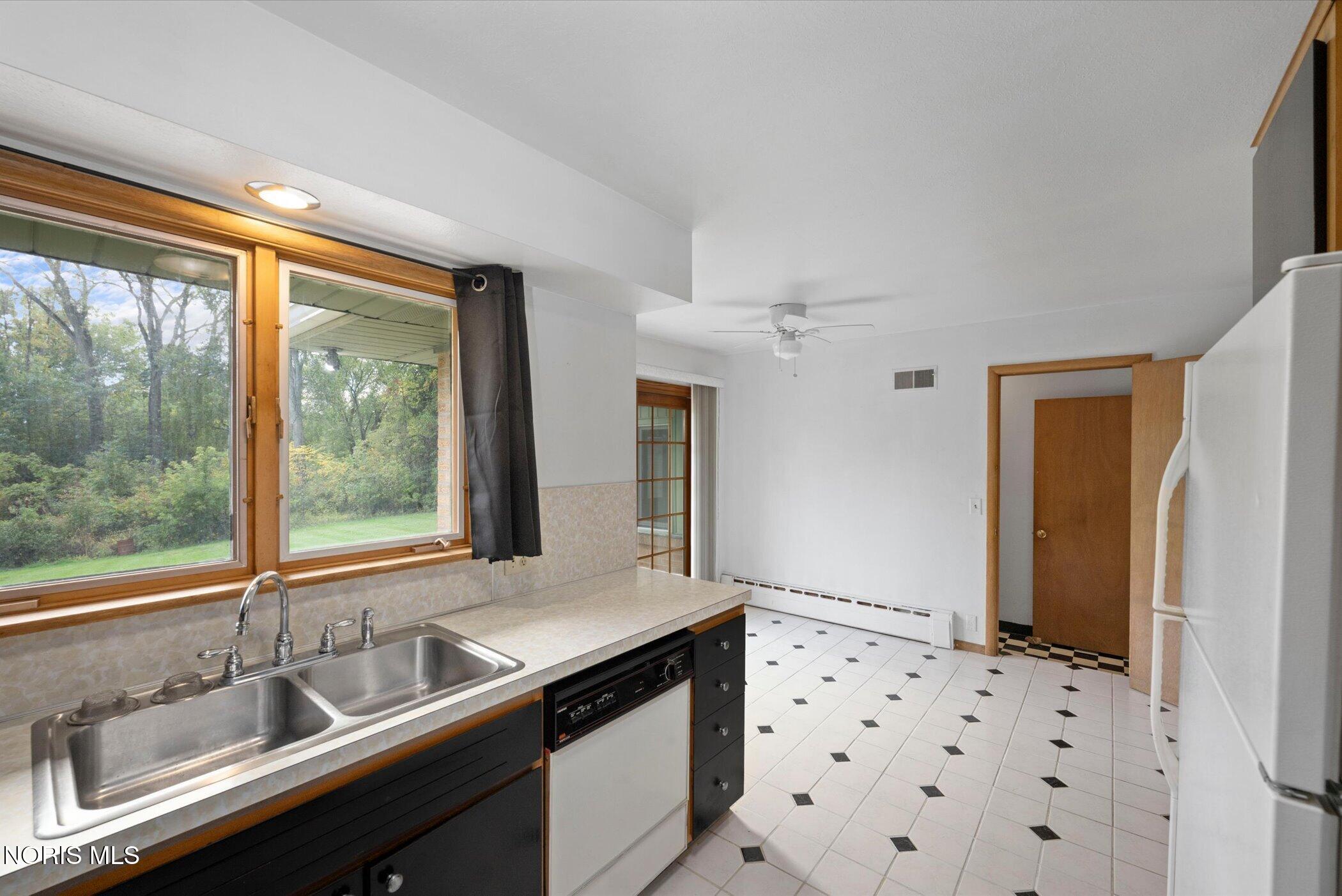 231 West State Line Road Toledo, OH 43612 - Photo 21 of 47 Gallery Image 21