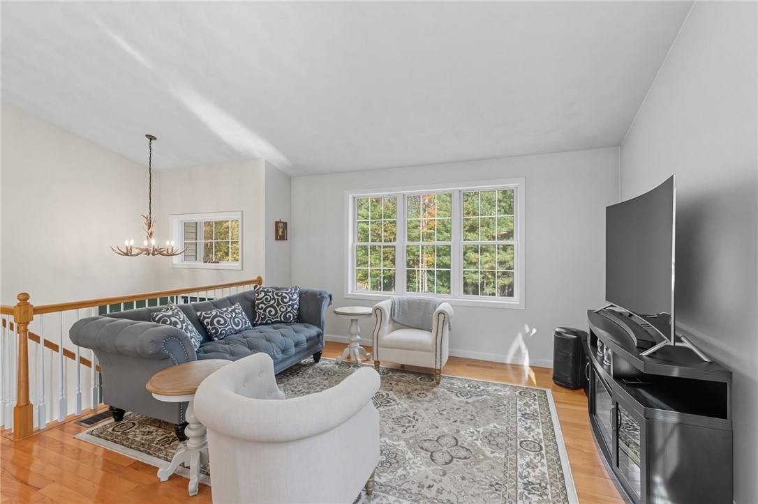 2 Reynolds Road Glocester, RI 02814 - Photo 6 of 49