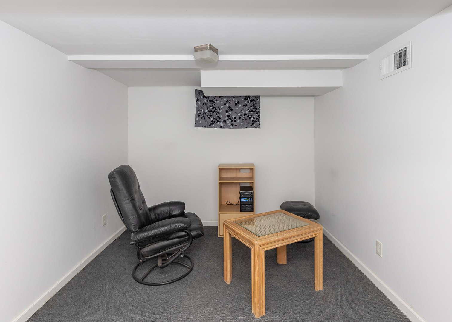 1717 6th Street Rock Island, IL 61201 - Photo 23 of 25 a view of workspace with furniture