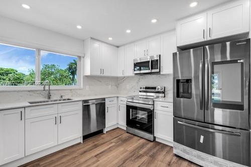 13770 Southwest 192nd Street Miami, FL 33177 - Photo 8 of 24