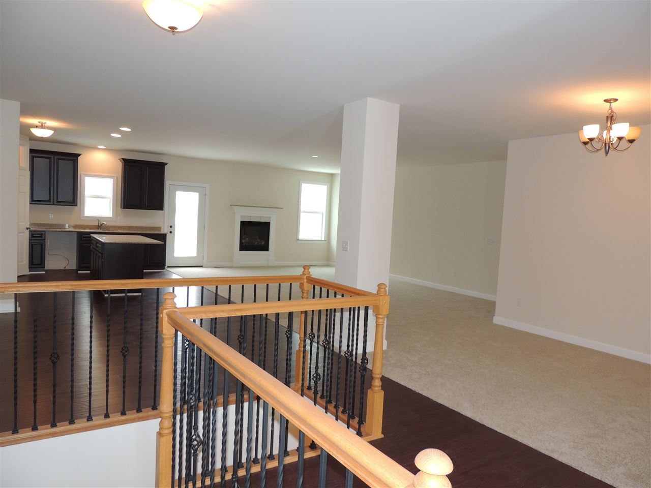 9901 Lismore Road Roscoe, IL 61073 - Photo 5 of 14 Gallery Image 5