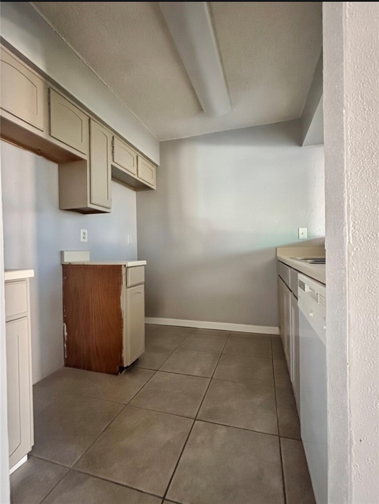 6702 Everhart Road, Unit T107 Corpus Christi, TX 78413 - Photo 6 of 14