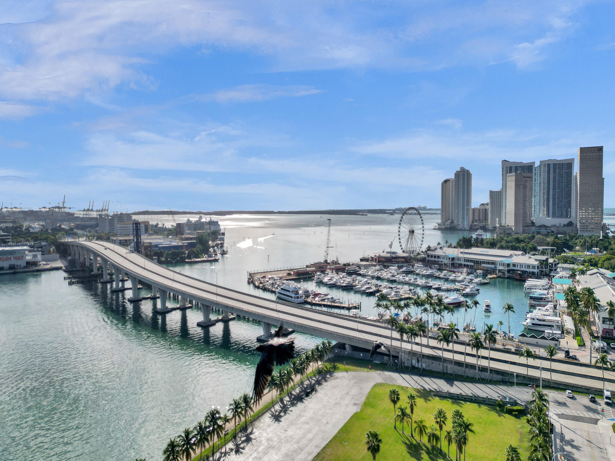 888 Biscayne Boulevard, Unit 811 Miami, FL 33132 - Photo 29 of 48 a view of a swimming pool with a terrace