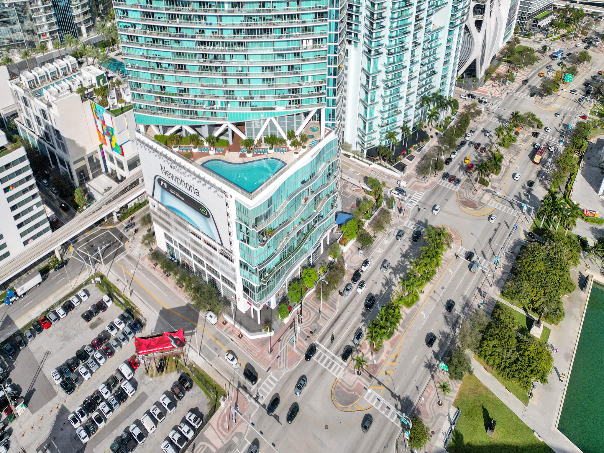 888 Biscayne Boulevard, Unit 811 Miami, FL 33132 - Photo 35 of 48